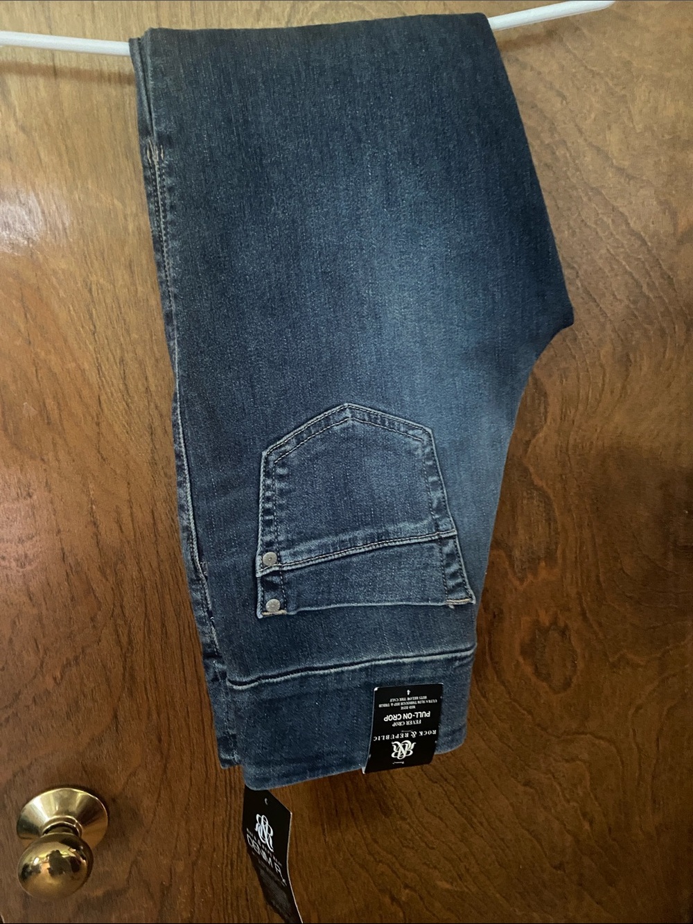 Rock & Republic Women's Slim Straight Jeans in Dark Blue, crop, slimming